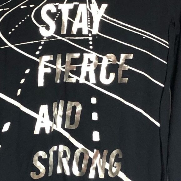 joe fresh black long sleeve graphic shirt stay fierce and strong high low size k - Picture 7 of 7